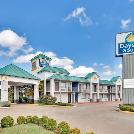 Days Inn & Suites By Wyndham Bentonville Extérieur photo