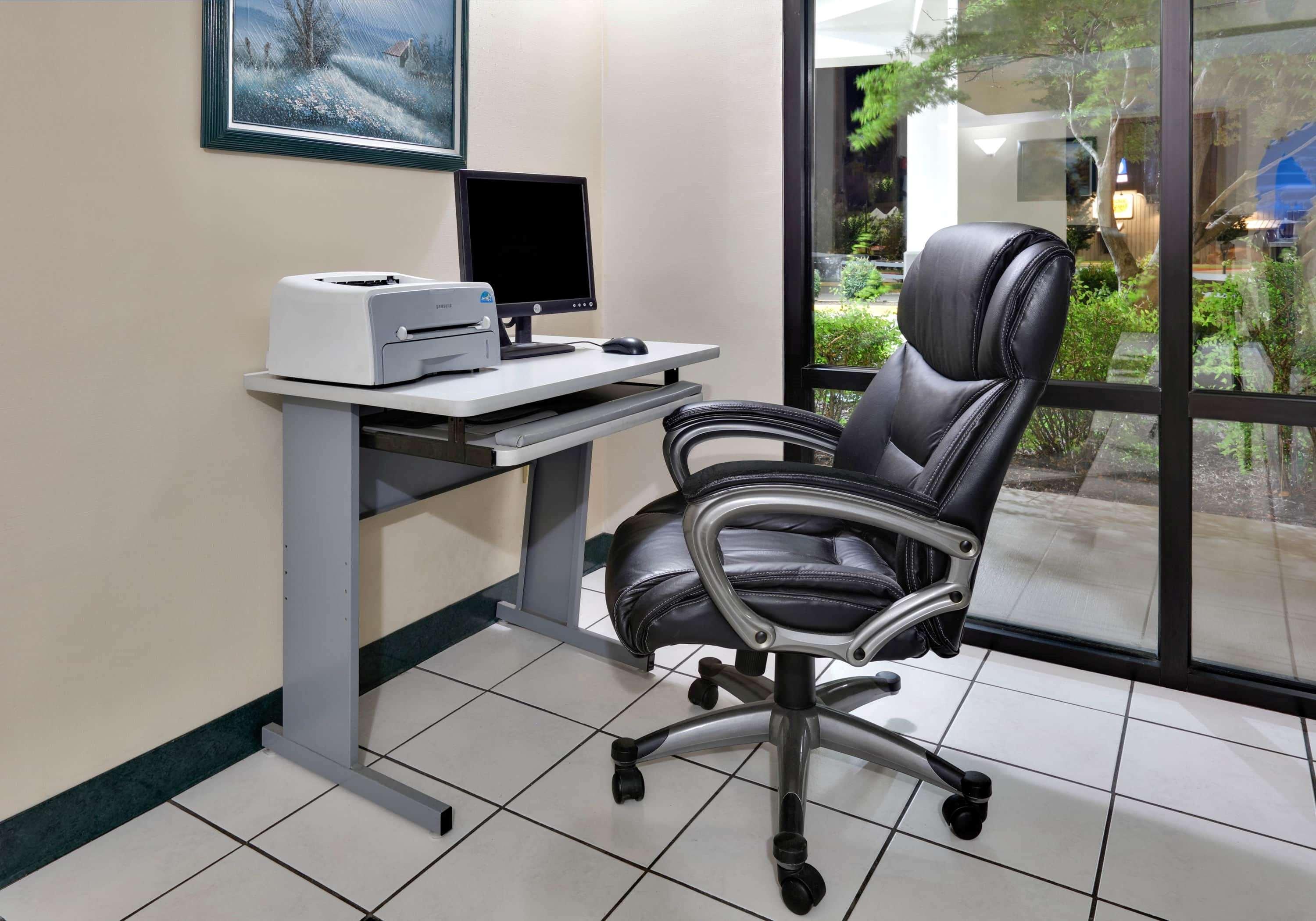 Days Inn & Suites By Wyndham Bentonville Extérieur photo